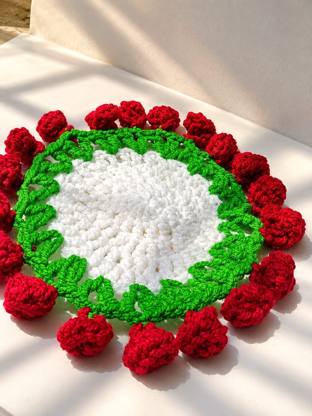 2-in-1 Handmade Crochet Blooming Rose Bouquet Coaster